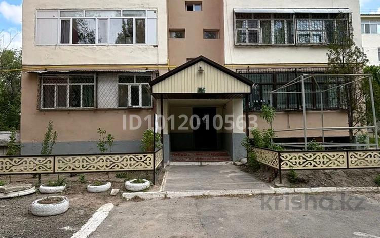 2-комнатная квартира · 40 м² · 3/4 этаж, ул. Сыпыра жырау 1А за 14 млн ₸ в Таразе — фото 2