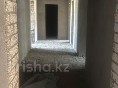 3-комнатная квартира · 106.89 м² · 1/5 этаж, мкр. Алтын орда за 15.5 млн ₸ в Актобе