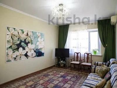 2-бөлмелі пәтер, 60 м², 6/9 қабат, Розыбакиева — Аль-Фараби, бағасы: 42 млн 〒 в Алматы, Бостандыкский р-н