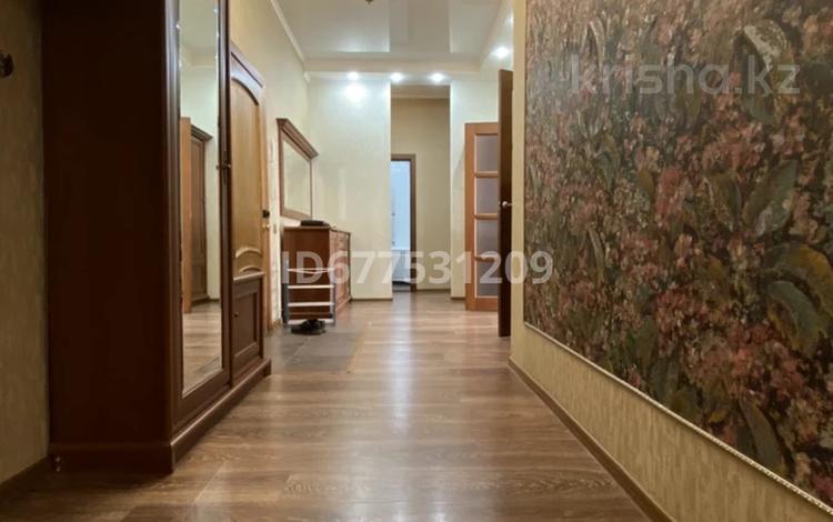 3-бөлмелі пәтер · 87.5 м² · 4/5 қабат, Жабаева — Старый каз.театр, бағасы: 250 000 〒 в Петропавловске — фото 11
