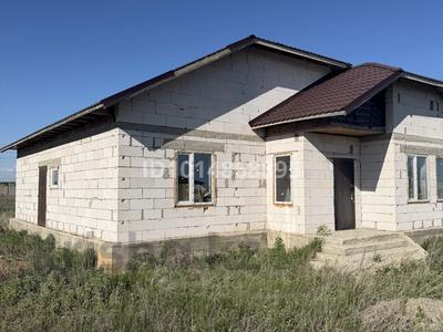 Отдельный дом · 3 комнаты · 180 м² · 10 сот., 24 23 за 22 млн ₸ в Нурлы