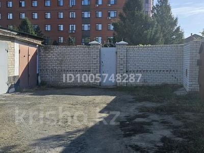 Гараж · 20 м² · Панфилова 80 — ЦУМ, бағасы: 3.5 млн 〒 в Семее