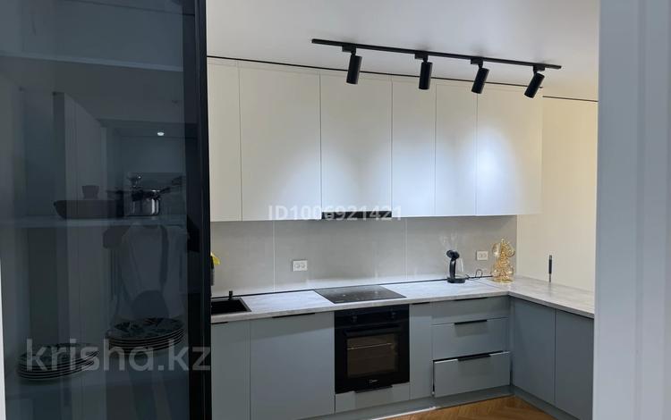 2-комнатная квартира · 64 м² · 11/12 этаж, Бауыржана Момышулы 5/2 — Монке би за 380 000 ₸ в Алматы, Алатауский р-н — фото 2
