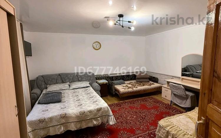 Жеке үй · 3 бөлме · 150 м², Казахстанская 57 — Набережная, бағасы: 30 000 ₸ в Бурабае — фото 13