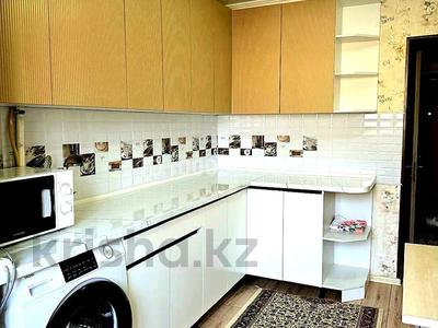 2-комнатная квартира · 58 м² · 4/5 этаж, Абдыразакова 5 — Вдоль ул.Рашидова,ост. Дархан,Джангельдина за 13 000 ₸ в Шымкенте, Аль-Фарабийский р-н