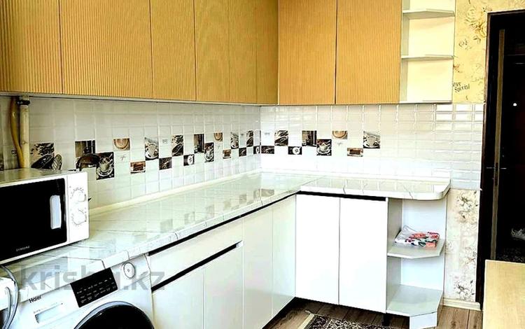 2-комнатная квартира · 58 м² · 4/5 этаж, Абдыразакова 5 — Вдоль ул.Рашидова,ост. Дархан,Джангельдина за 13 000 ₸ в Шымкенте, Аль-Фарабийский р-н — фото 2