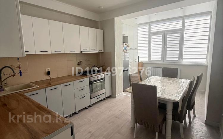 2-комнатная квартира · 63 м² · 9/9 этаж, 31А мкр 23 — Возле супермаркета Дана за 21 млн ₸ в Актау — фото 2
