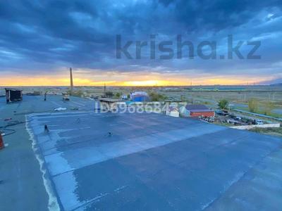 2-комнатная квартира · 44 м² · 5/5 этаж, Камзина 5 — Все рядом за 6.5 млн ₸ в Аксу