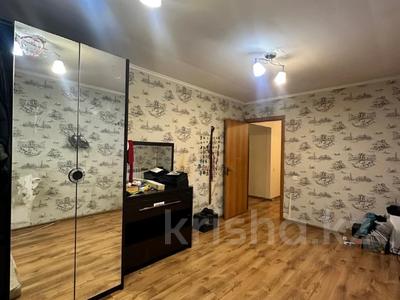 3-комнатная квартира · 64 м² · 1/5 этаж, Айтиева улица за 43 млн ₸ в Алматы, Алмалинский р-н