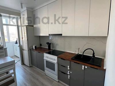 1-комнатная квартира · 42 м² · 2/9 этаж, Мустафа Шокай 107 за 170 000 ₸ в Астане, Алматы р-н