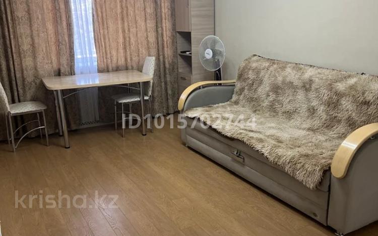 2-бөлмелі пәтер · 45.2 м² · 2/5 қабат, Проспект Республики 5 — ТД Есиль, бағасы: 26 млн ₸ в Астане, Сарыарка р-н — фото 2