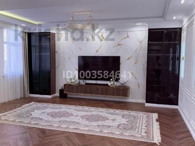 Пәтерлер в Астане: 4-бөлмелі пәтер · 140 м² · 4/7 қабат, Мангилик Ел 42, бағасы: 1.5 млн 〒 4-бөлмелі пәтер · 140 м² · 4/7 қабат, Мангилик Ел 42, бағасы: 1.5 млн 〒 в Астане, Есильский р-н