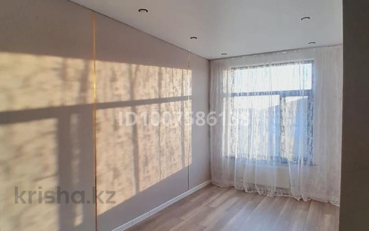 1-бөлмелі пәтер · 33.5 м² · 2/3 қабат, Аубакирова 12/45а, бағасы: 21 млн ₸ в  — фото 3