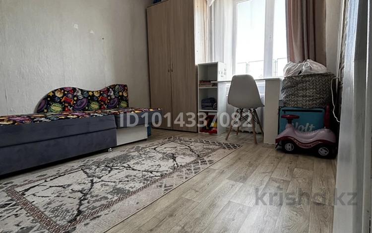 4-бөлмелі пәтер · 70 м² · 1/5 қабат, Юбилейная — Возле магазина Беркут, бағасы: 17 млн ₸ в Кокшетау — фото 2