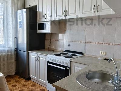 3-комнатная квартира · 64 м² · 3/5 этаж, мкр Юго-Восток, Степной-4 17 — Степной-1 - Муканова за ~ 26.5 млн 〒 в Караганде, Казыбек би р-н