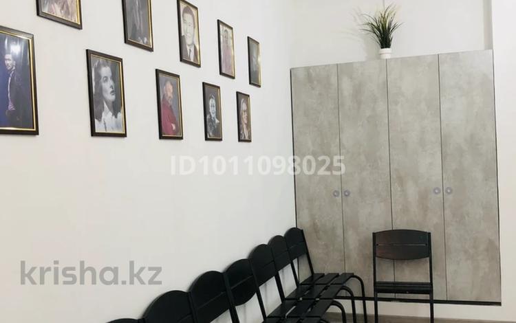 Образование, кабинеты и рабочие места · 35 м² за 300 000 ₸ в Астане, Сарыарка р-н — фото 2