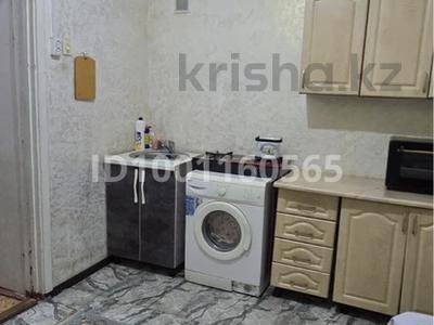 Аренда квартир в Алматинской обл.: 2-комнатная квартира · 65 м² · 5/5 этаж · помесячно, Мкр 4 15 за 100 000 〒 2-комнатная квартира · 65 м² · 5/5 этаж · помесячно, Мкр 4 15 за 100 000 〒 в Есик