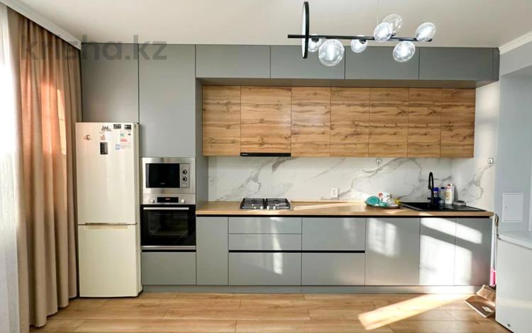 3-бөлмелі пәтер · 90 м² · 1/5 қабат, Микрорайон Каратал, бағасы: 50 млн ₸ в Талдыкоргане — фото 16