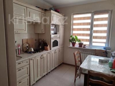 2-комнатная квартира · 65 м² · 4/9 этаж, мкр Акбулак, Чуланова 139 за 32.5 млн ₸ в Алматы, Алатауский р-н