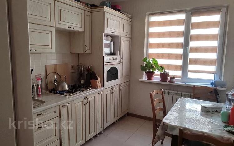 2-комнатная квартира · 65 м² · 4/9 этаж, мкр Акбулак, Чуланова 139 за 32.5 млн ₸ в Алматы, Алатауский р-н — фото 2