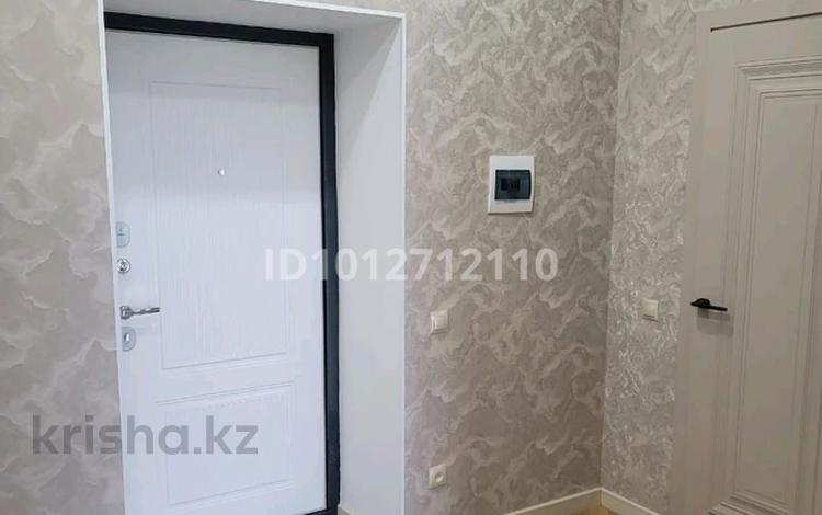 1-комнатная квартира · 50 м² · 7/9 этаж, мкр. Алтын орда, Алтын Орда 2 за 26.5 млн ₸ в Актобе — фото 2