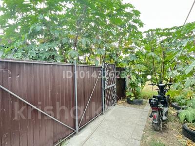 Отдельный дом · 2 комнаты · 50 м² · 16 сот., Джансугурова 53 — Жансугурова- Тауке хан.5ая улица за 8 млн ₸ в Бактыбая жолбарысулах