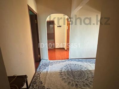 3-комнатная квартира · 62 м² · 4/5 этаж, мкр Карасу 46 за 25 млн 〒 в Шымкенте, Аль-Фарабийский р-н