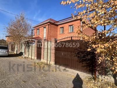 Отдельный дом · 8 комнат · 400 м², мкр Уркер, Малайсары 50 за 1.2 млн 〒 в Астане, Нура р-н