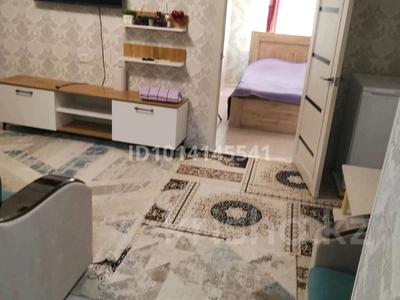 4-бөлмелі пәтер · 61 м² · 2 қабат, Пр Абая, бағасы: 200 000 ₸ в 