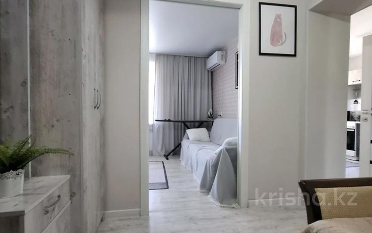 1-бөлмелі пәтер · 36 м² · 3/13 қабат, Казахстан 70 — Площадь Республики, бағасы: 16 000 ₸ в Усть-Каменогорске — фото 135