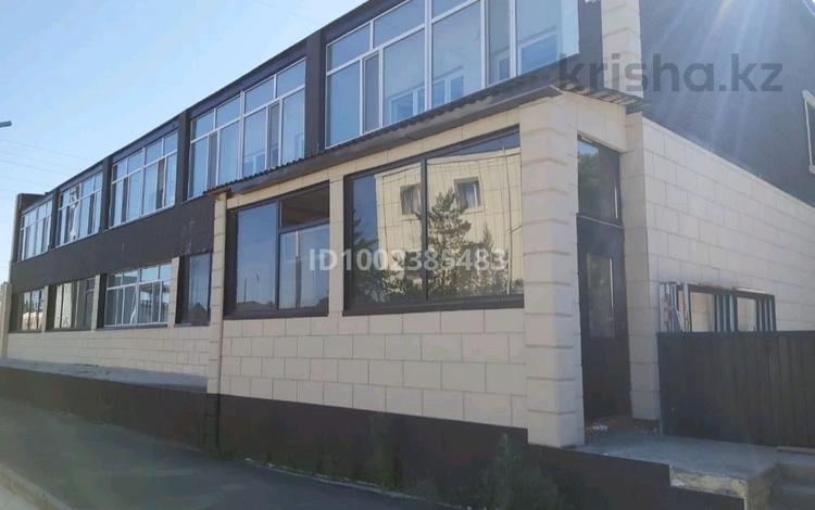 2-комнатная квартира · 60 м² · 1/2 этаж, Абая — На против ресторана Достар за 20 000 ₸ в Бурабае — фото 2