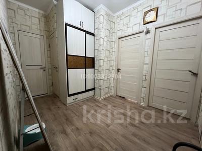 2-комнатная квартира · 52.6 м² · 2/5 этаж, мкр Аксай-2 63 за 36.5 млн ₸ в Алматы, Ауэзовский р-н