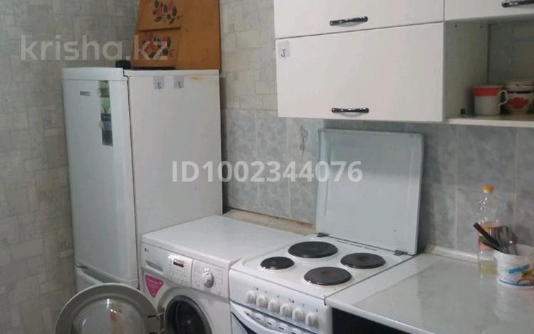 2-бөлмелі пәтер · 60 м² · 1/5 қабат, Комсомольская — ТЦ гранд, бағасы: 15 000 ₸ в Алтае — фото 9
