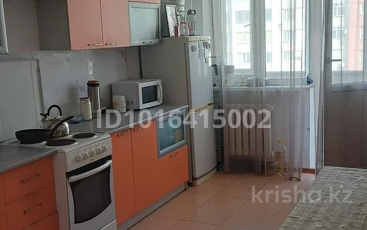 1-комнатная квартира · 48.2 м² · 4/9 этаж, Кумисбекова 3a за 19 млн ₸ в Астане, Сарыарка р-н — фото 2
