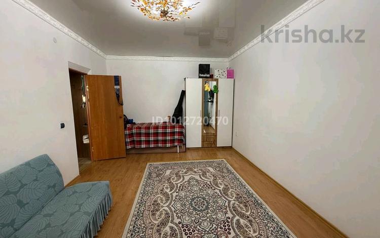 1-комнатная квартира · 42 м² · 1/5 этаж, мкр Астана 15 за 19 млн ₸ в Уральске — фото 2