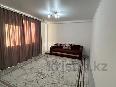 3-бөлмелі пәтер · 76 м² · 2/5 қабат, Сергазы Беспаев 82 — Ресторан куаныш гранд хол, бағасы: 220 000 ₸ в Жаркенте