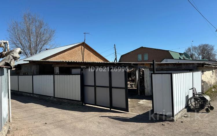 Жеке үй · 4 бөлме · 100 м² · 5 жүзд., Космонавтов 1а, бағасы: 20 млн ₸ в Конаеве — фото 2
