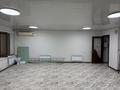 Офисы, магазины и бутики, салоны красоты, фитнес и спорт, медцентры и аптеки, образование, конференц-залы, студии · 200 м² за 1.2 млн 〒 в Семее — фото 3