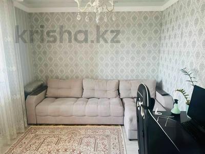 2-комнатная квартира · 55 м² · 9/10 этаж, мкр Аксай-5, мкр Аксай, Б. Момышулы за 37.7 млн ₸ в Алматы, Ауэзовский р-н