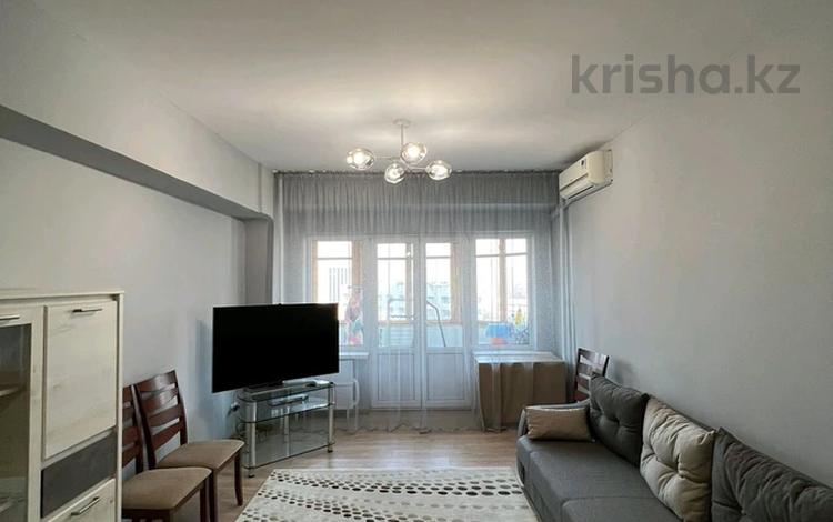 3-комнатная квартира, 75 м², 8/16 этаж помесячно, Байсеитова 42 — Сатпаева