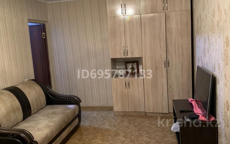 2-бөлмелі пәтер · 43 м² · 3/4 қабат, мкр №9 37 — Шаляпина берегового, бағасы: 250 000 ₸ в Алматы, Ауэзовский р-н — фото 2