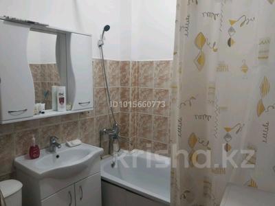 2-комнатная квартира · 71 м² · 4/4 этаж, Толе би 2 Д 15 — Рядом Арбат,ТЦ Март,Доснар,школа, детский сад за 130 000 ₸ в Таразе