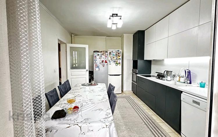 3-комнатная квартира · 90 м² · 3/9 этаж, мкр Аккент, Мкр. Аккент 18 — Райымбек-Яссауи за ~ 48.9 млн ₸ в Алматы, Алатауский р-н — фото 2