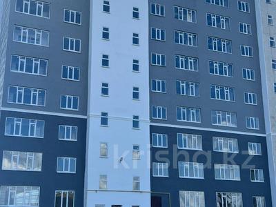 Продажа квартир в Западно-Казахстанской обл.: 3-комнатная квартира · 87 м² · 2/9 этаж, Астана 99 за 20.5 млн 〒 3-комнатная квартира · 87 м² · 2/9 этаж, Астана 99 за 20.5 млн 〒 в Уральске