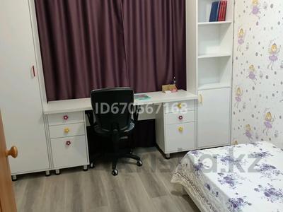 3-бөлмелі пәтер · 59 м² · 4/5 қабат, Сатпаева 16/1, бағасы: 150 000 ₸ в Усть-Каменогорске