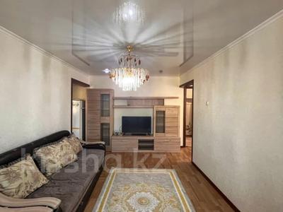 3-комнатная квартира · 57 м² · 2/5 этаж, Алдабергенова за 18 млн ₸ в Талдыкоргане, мкр Самал