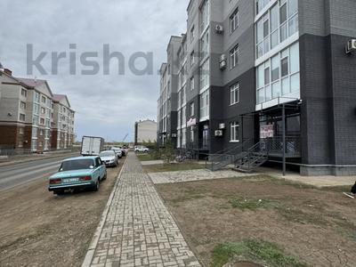 Свободное назначение, офисы, магазины и бутики, салоны красоты, медцентры и аптеки, образование · 80 м² за 54 млн ₸ в Актобе, мкр. Алтын орда