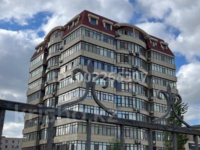 3-комнатная квартира · 131 м² · 4/9 этаж, мкр 12 38A за 45 млн 〒 в Актобе