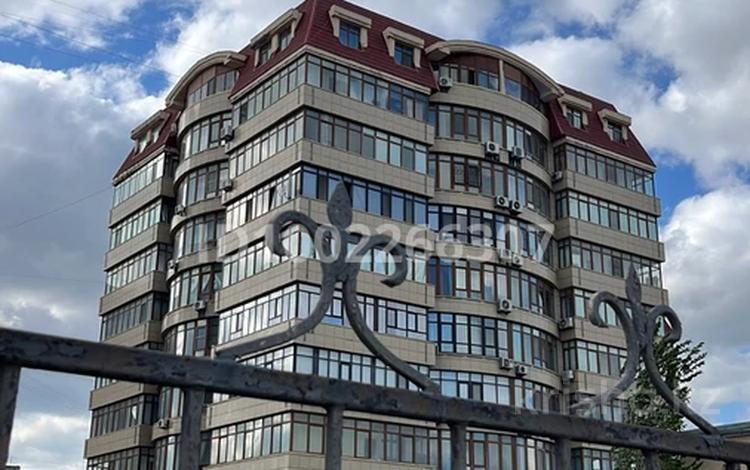 3-комнатная квартира · 131 м² · 4/9 этаж, мкр 12 38A за 40 млн ₸ в Актобе — фото 2