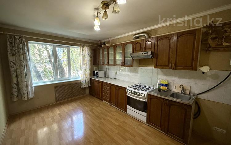 4-комнатная квартира · 80 м² · 2/5 этаж, мкр Юго-Восток, Камали Дюсембекова за 25.5 млн ₸ в Караганде, Казыбек би р-н — фото 6